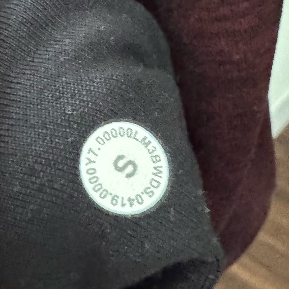 lululemon athletica Heathered Thermo City Sweat Hoodie - Picture 6 of 7